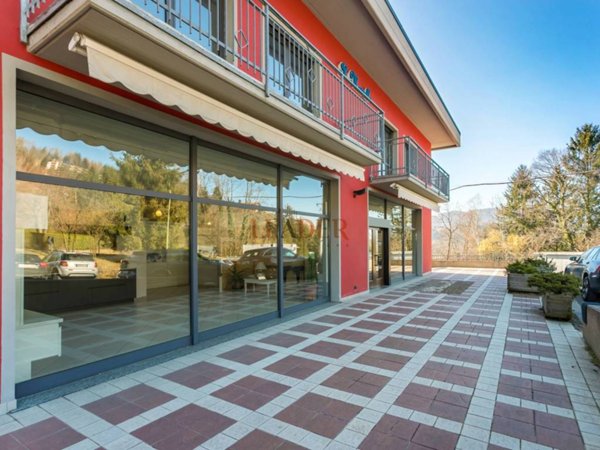 negozio in vendita a Clusone