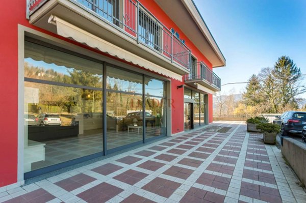 negozio in vendita a Clusone