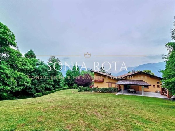 casa indipendente in vendita a Clusone