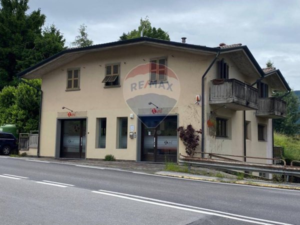 casa indipendente in vendita a Clusone