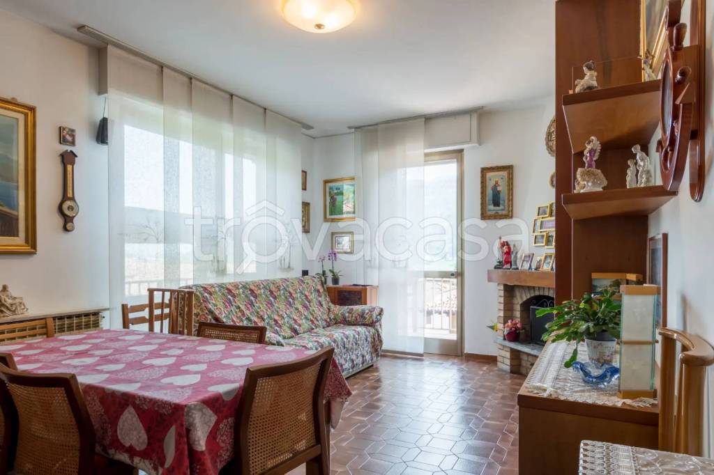 appartamento in vendita a Clusone