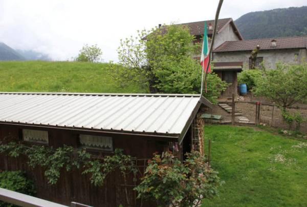 casa indipendente in vendita a Clusone