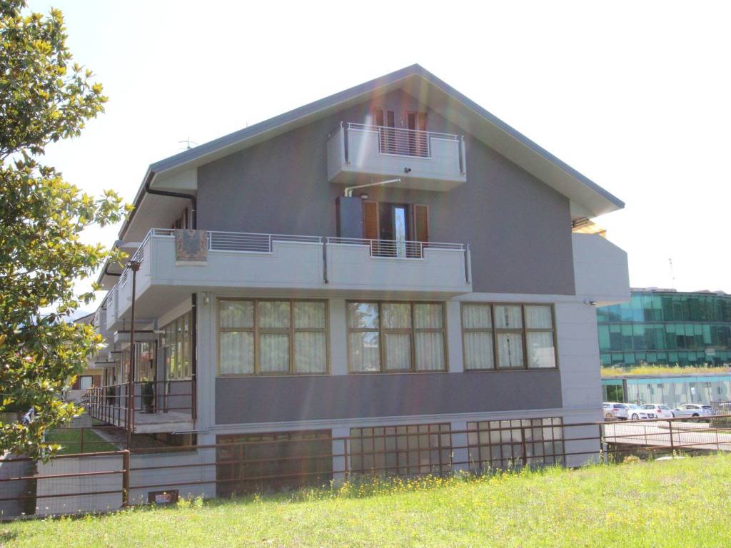 negozio in vendita a Clusone