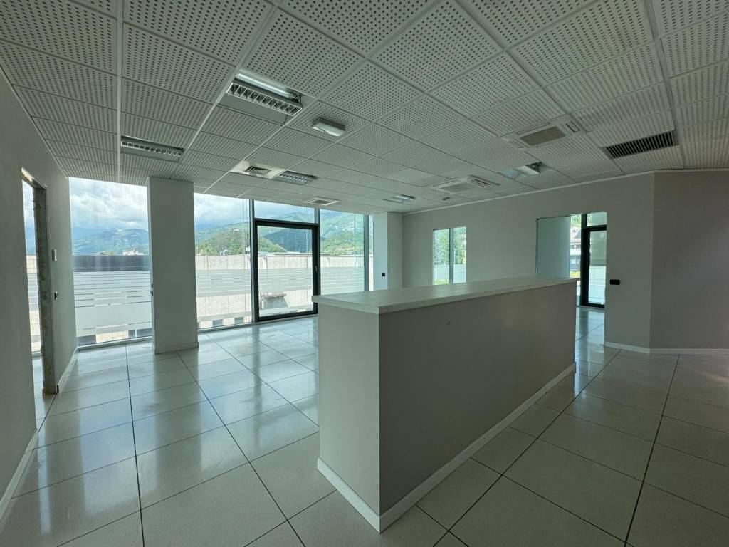 ufficio in vendita a Clusone