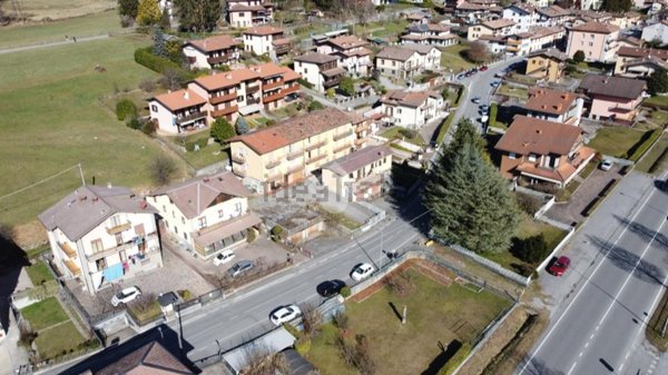 negozio in vendita a Clusone