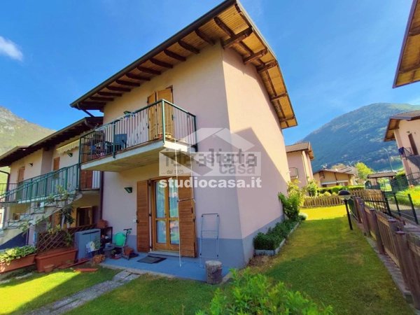 casa indipendente in vendita a Clusone