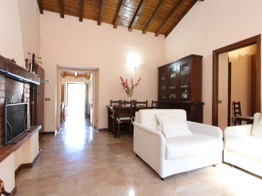 casa indipendente in vendita a Clusone