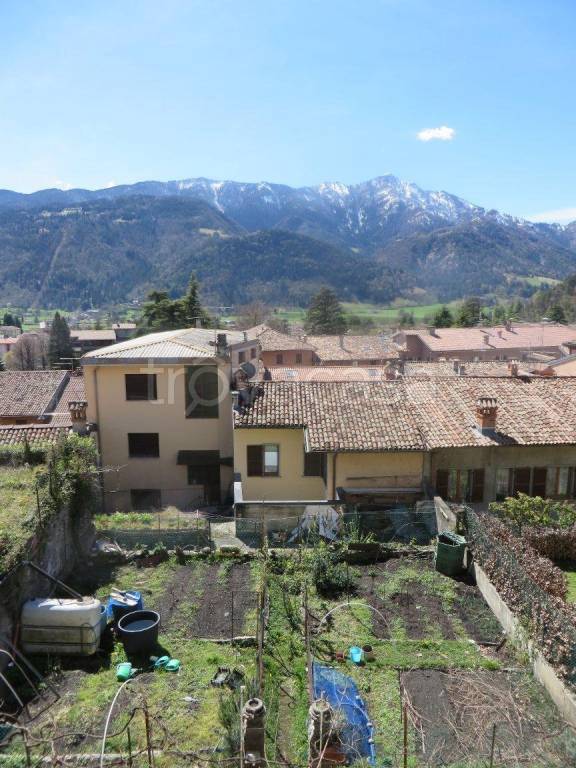 appartamento in vendita a Clusone