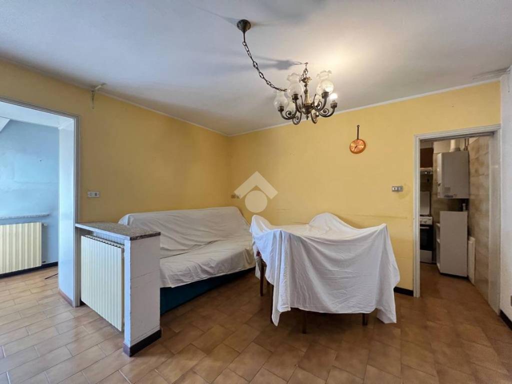appartamento in vendita a Clusone in zona Fiorine