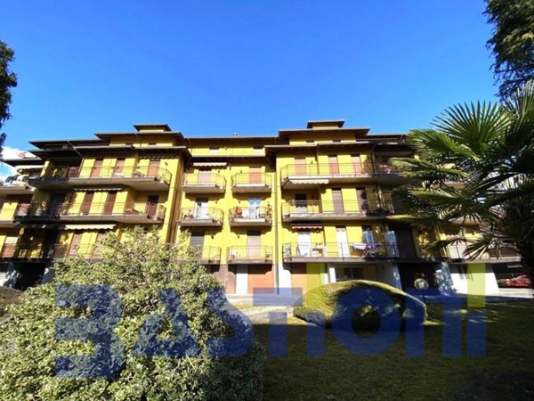 appartamento in vendita a Clusone in zona Fiorine