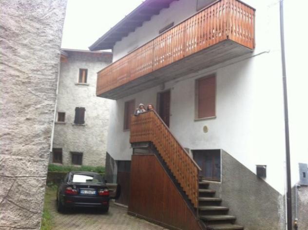 casa indipendente in vendita a Colere
