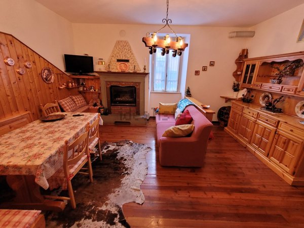 appartamento in vendita a Colere