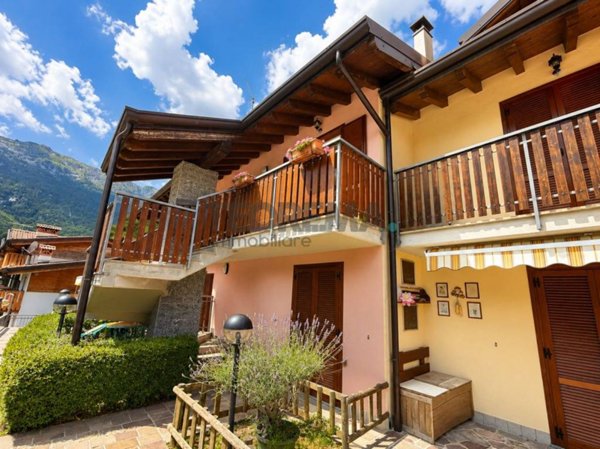 appartamento in vendita a Colere in zona Carbonera