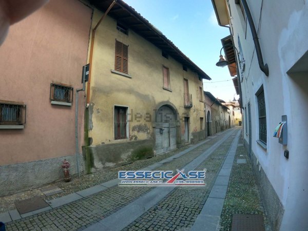 pentavano in vendita a Cologno al Serio