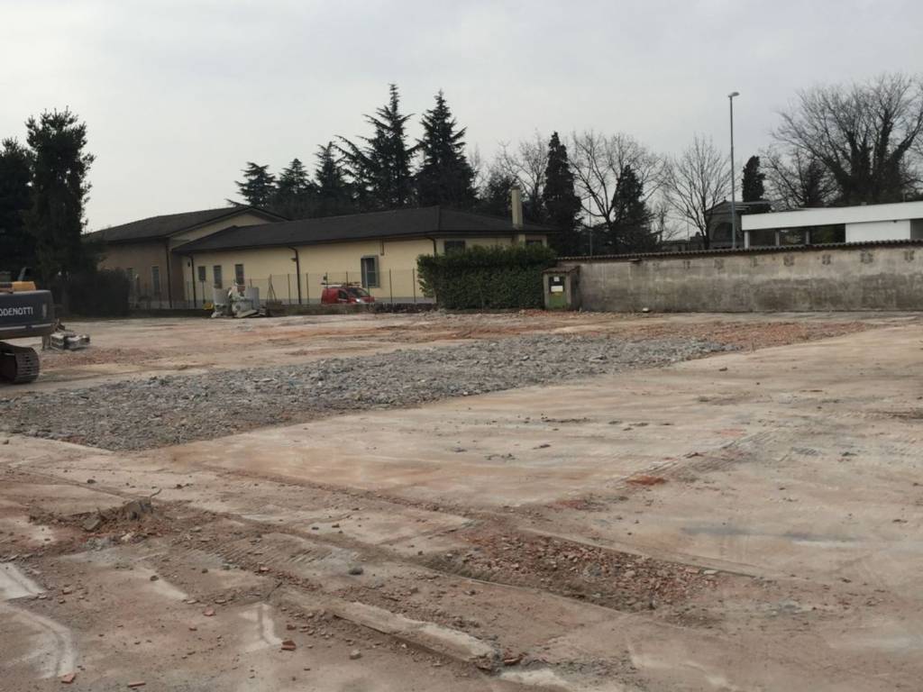 terreno agricolo in vendita a Cologno al Serio