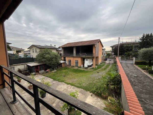 casale in vendita a Cologno al Serio