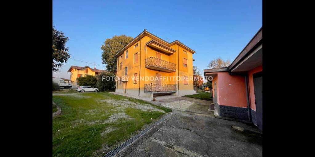 casa indipendente in vendita a Cologno al Serio
