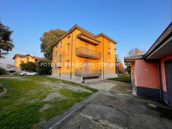casa indipendente in vendita a Cologno al Serio