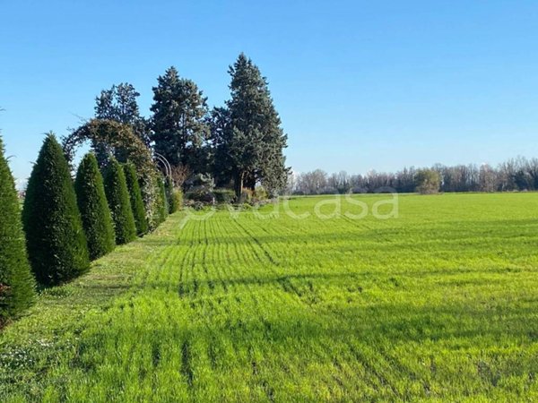 terreno agricolo in vendita a Cologno al Serio