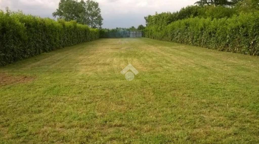 terreno agricolo in vendita a Cologno al Serio