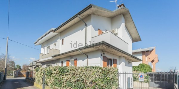 casa indipendente in vendita a Cologno al Serio