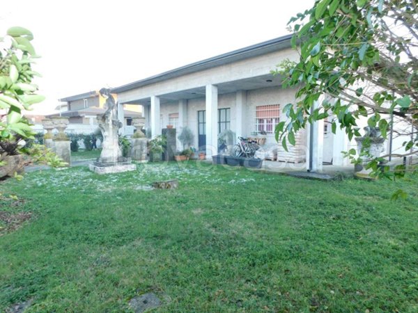 casa indipendente in vendita a Cologno al Serio