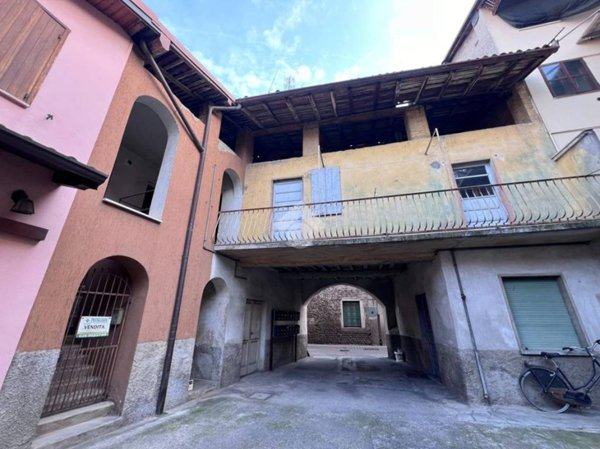 casa indipendente in vendita a Cologno al Serio