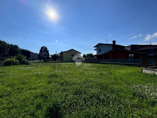 casa indipendente in vendita a Cologno al Serio