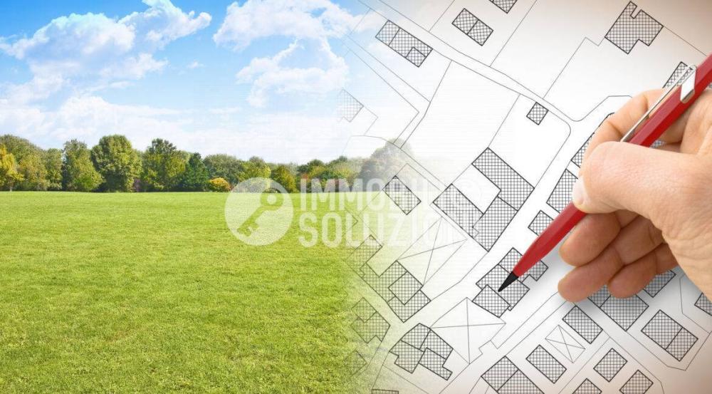 terreno edificabile in vendita a Cologno al Serio