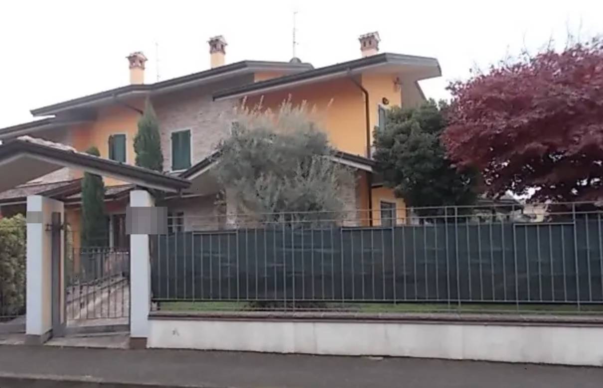 casa indipendente in vendita a Cologno al Serio