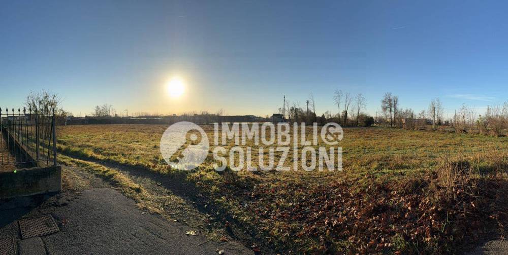 terreno edificabile in vendita a Cologno al Serio