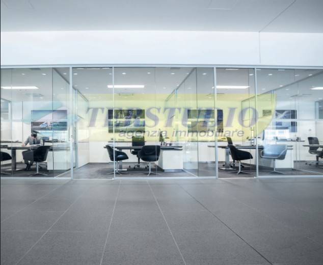 ufficio in vendita a Cologno al Serio