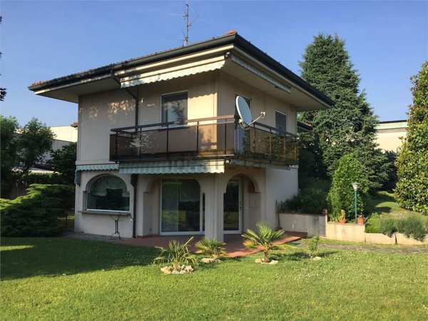 casa indipendente in vendita a Cologno al Serio