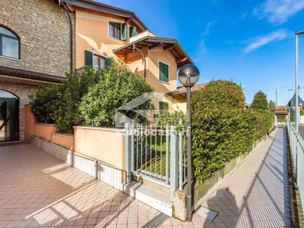 appartamento in vendita a Cologno al Serio