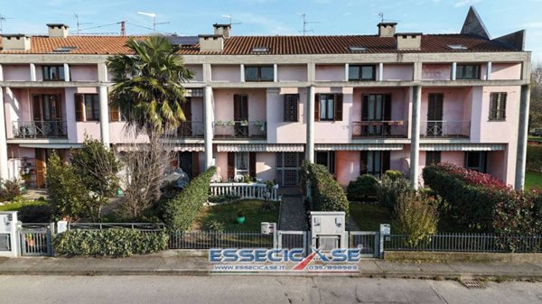 casa indipendente in vendita a Cologno al Serio