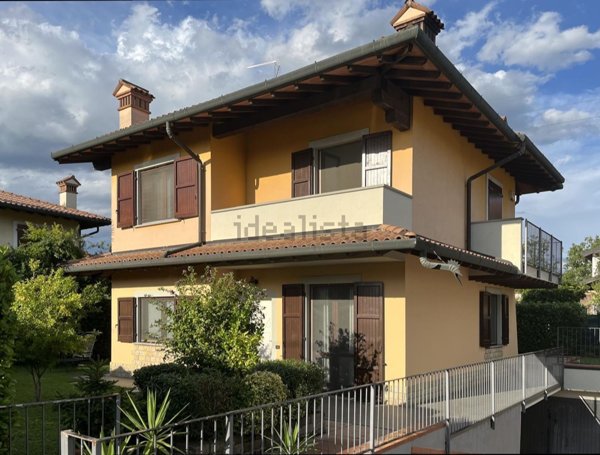 casa indipendente in vendita a Cologno al Serio