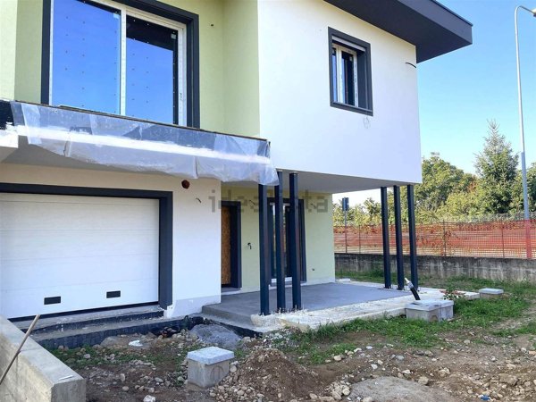 casa indipendente in vendita a Cologno al Serio