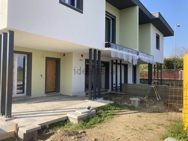 casa indipendente in vendita a Cologno al Serio
