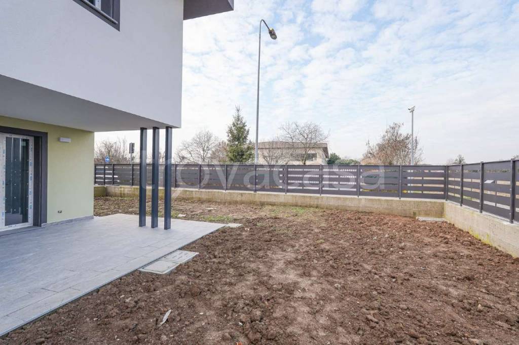 casa indipendente in vendita a Cologno al Serio