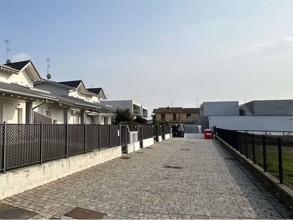 casa indipendente in vendita a Cologno al Serio