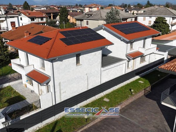 casa indipendente in vendita a Cologno al Serio