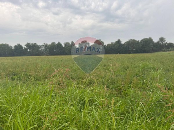 terreno agricolo in vendita a Cologno al Serio