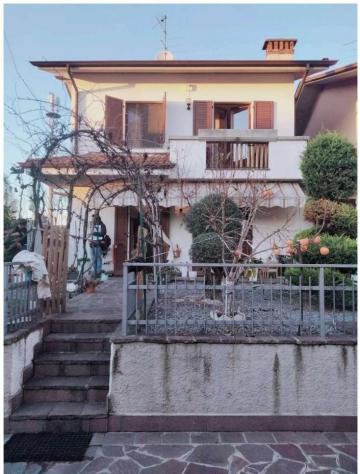 casa indipendente in vendita a Cologno al Serio
