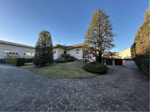 casa indipendente in vendita a Cologno al Serio