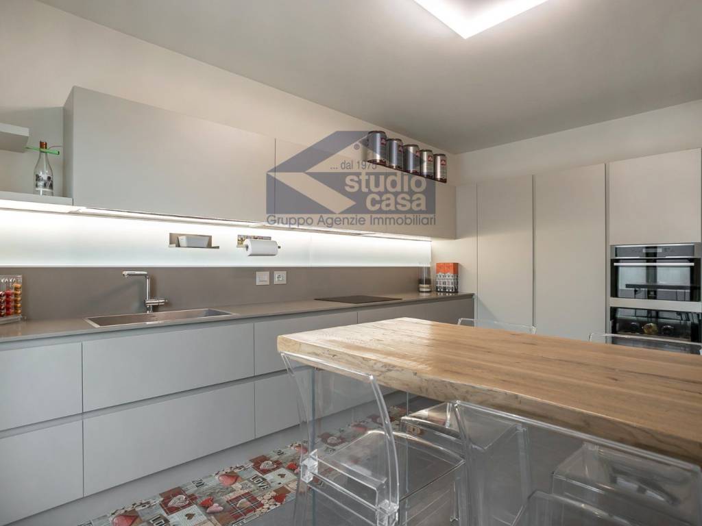 casa indipendente in vendita a Cologno al Serio