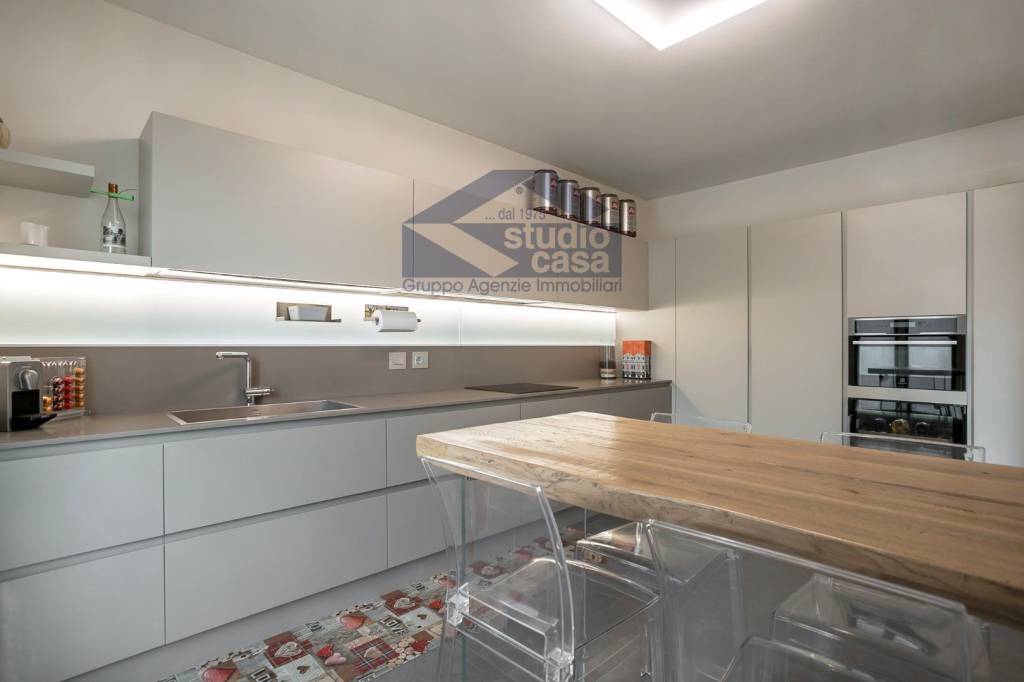 casa indipendente in vendita a Cologno al Serio