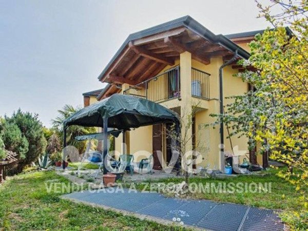 casa indipendente in vendita a Cologno al Serio