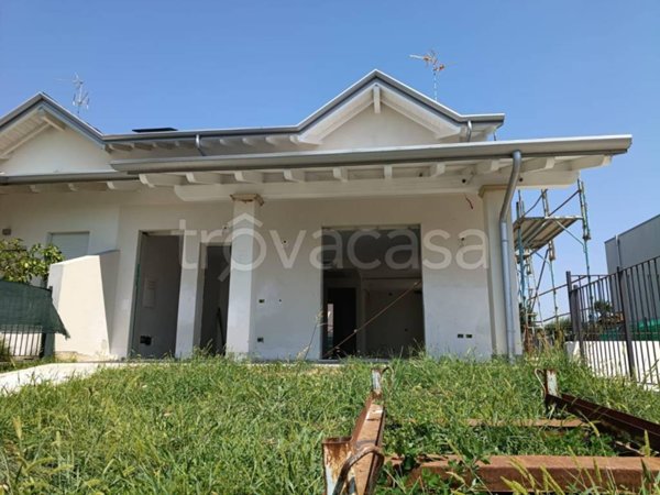 casa indipendente in vendita a Cologno al Serio
