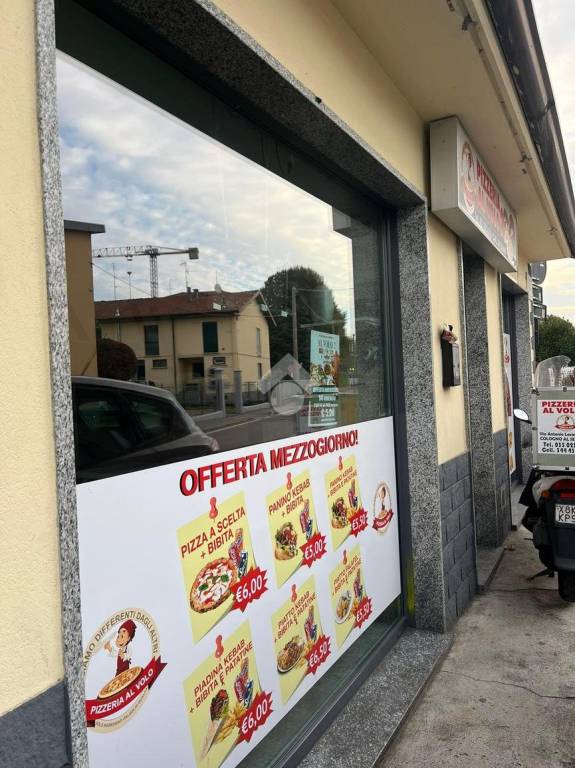 negozio in vendita a Cologno al Serio