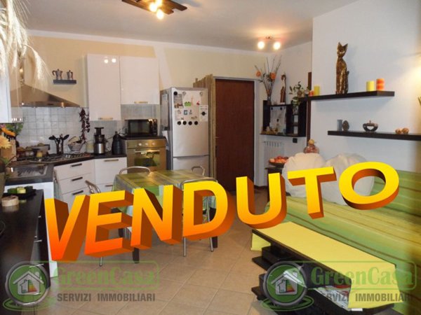 appartamento in vendita a Cologno al Serio in zona Castel Liteggio